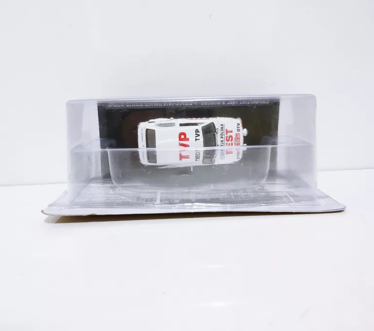 samochodzik-kolekcjonerski-kultowe-maluchy-prl-09-polski-fiat-126p-s-za-model-fiat-126p