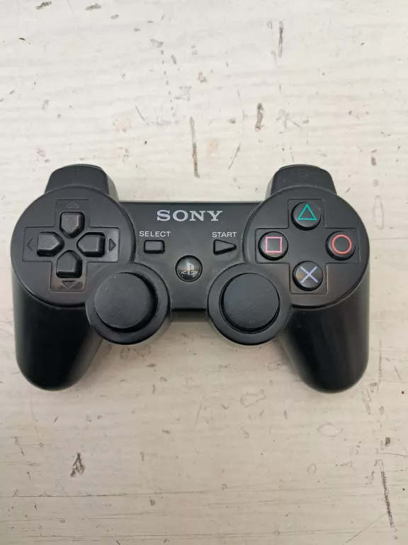 konsola-ps3-120gb1padokabowaniegra-gry-w-zestawie-205998-225574