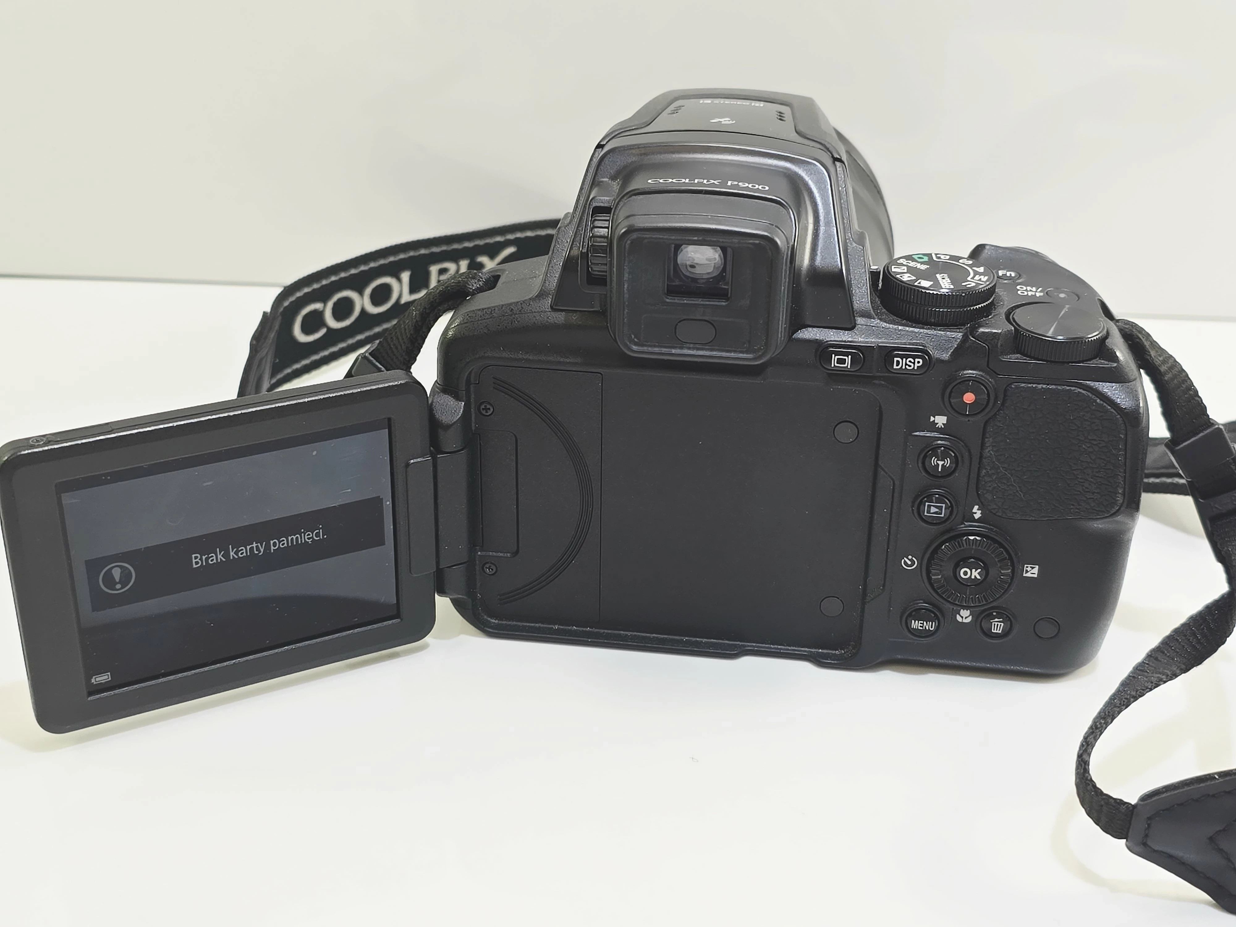 aparat-nikon-coolpix-p900-torba-model-p900-black