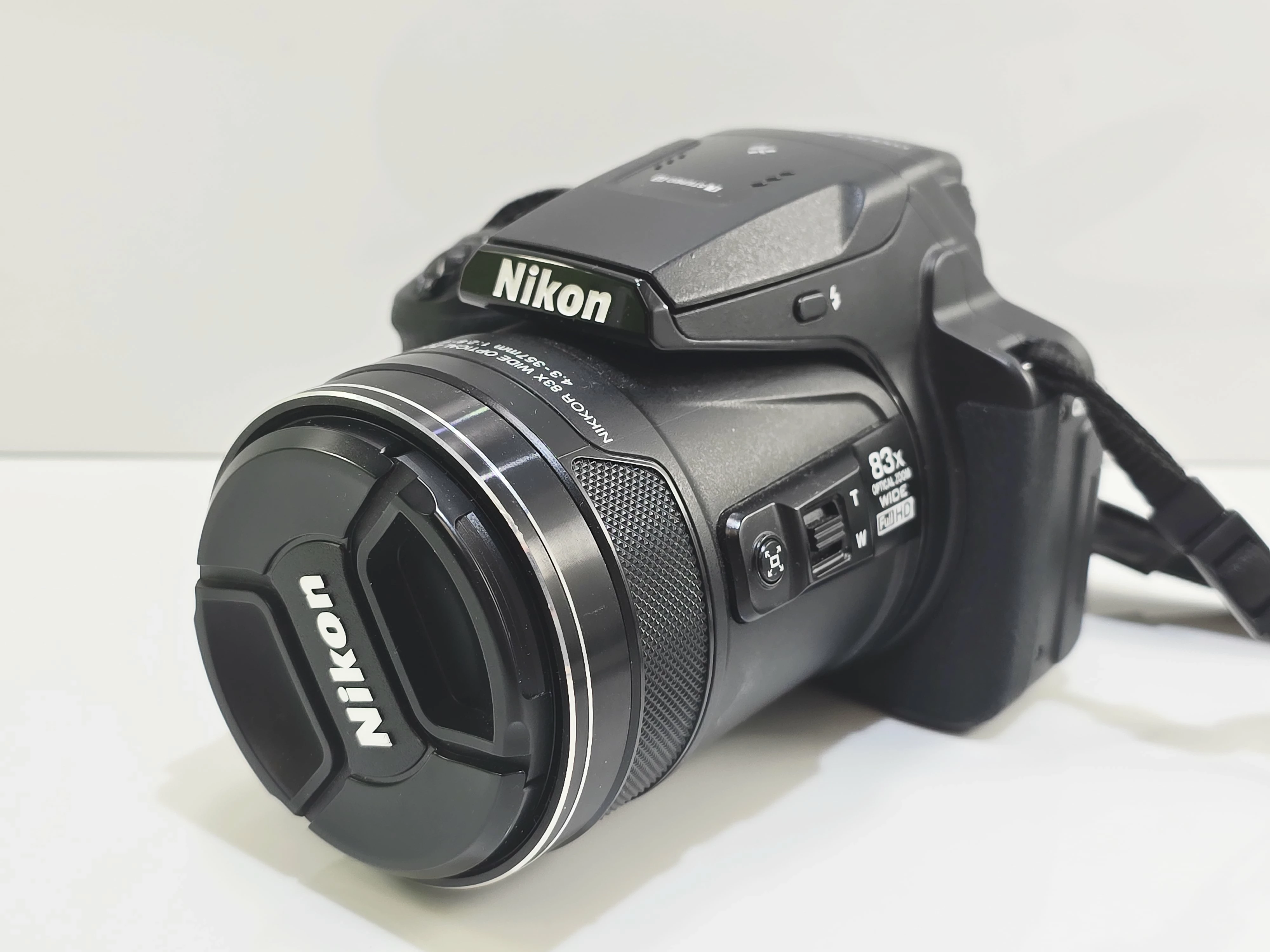 aparat-nikon-coolpix-p900-torba-rozdzielczosc-1600