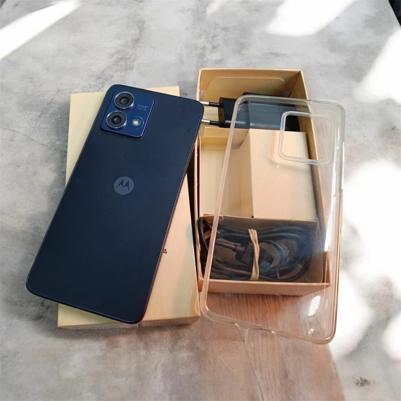 telefon-motorola-moto-g84-12256gb-5-stycznia-56-wolsztyn-klauf