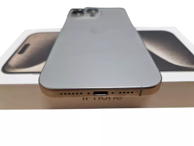 telefon-iphone-15-pro-max-pudelko-kod-producenta-mu793pxa