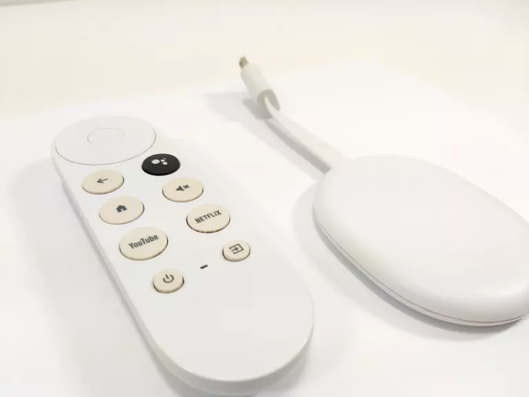 odtwarzacz-multimedialny-google-chromecast-4-4k-pilot-mickiewicza-1-nidzica