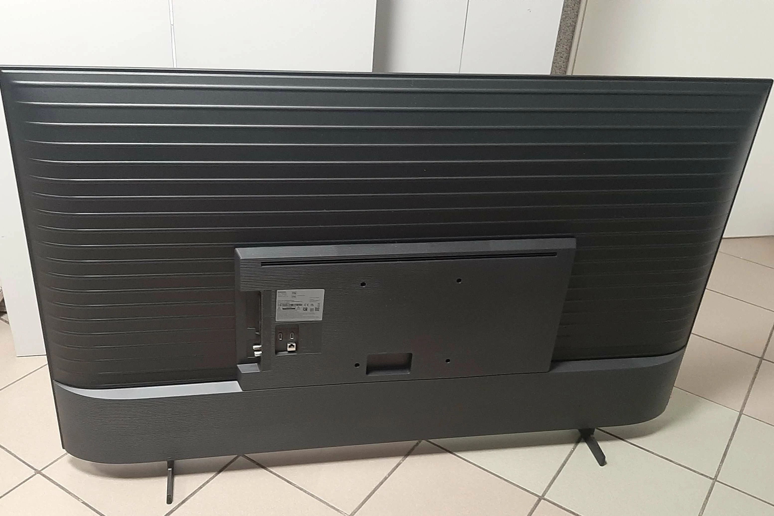 telewizor-65-cali-samsung-ue65u8092fu-przekatna-ekranu-cale-6500