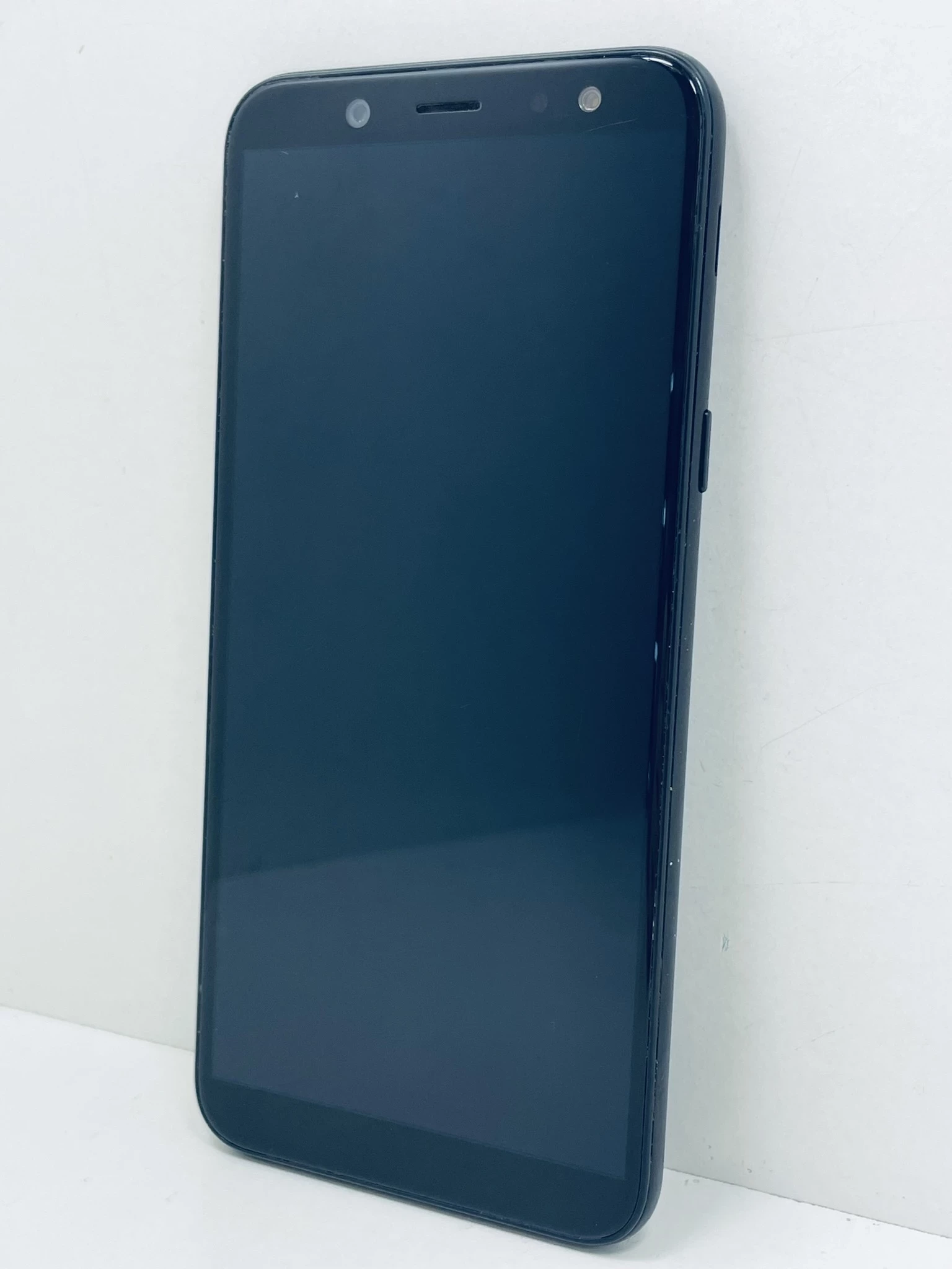 telefon-samsung-a6-ean-gtin-8801643343316