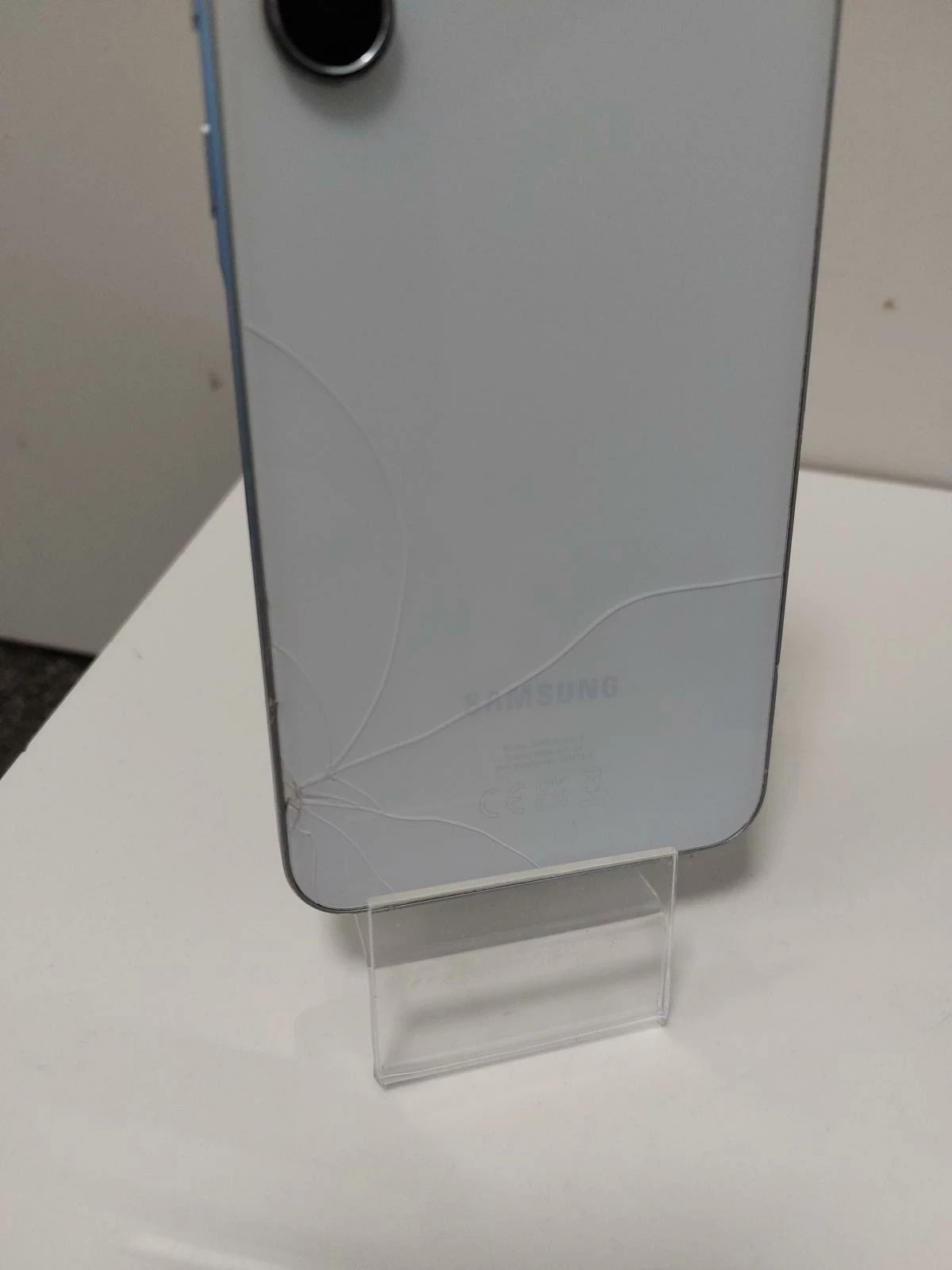 telefon-samsung-a55-8128gb-tyl-rozbity-kod-producenta-sm-a556blbaeue