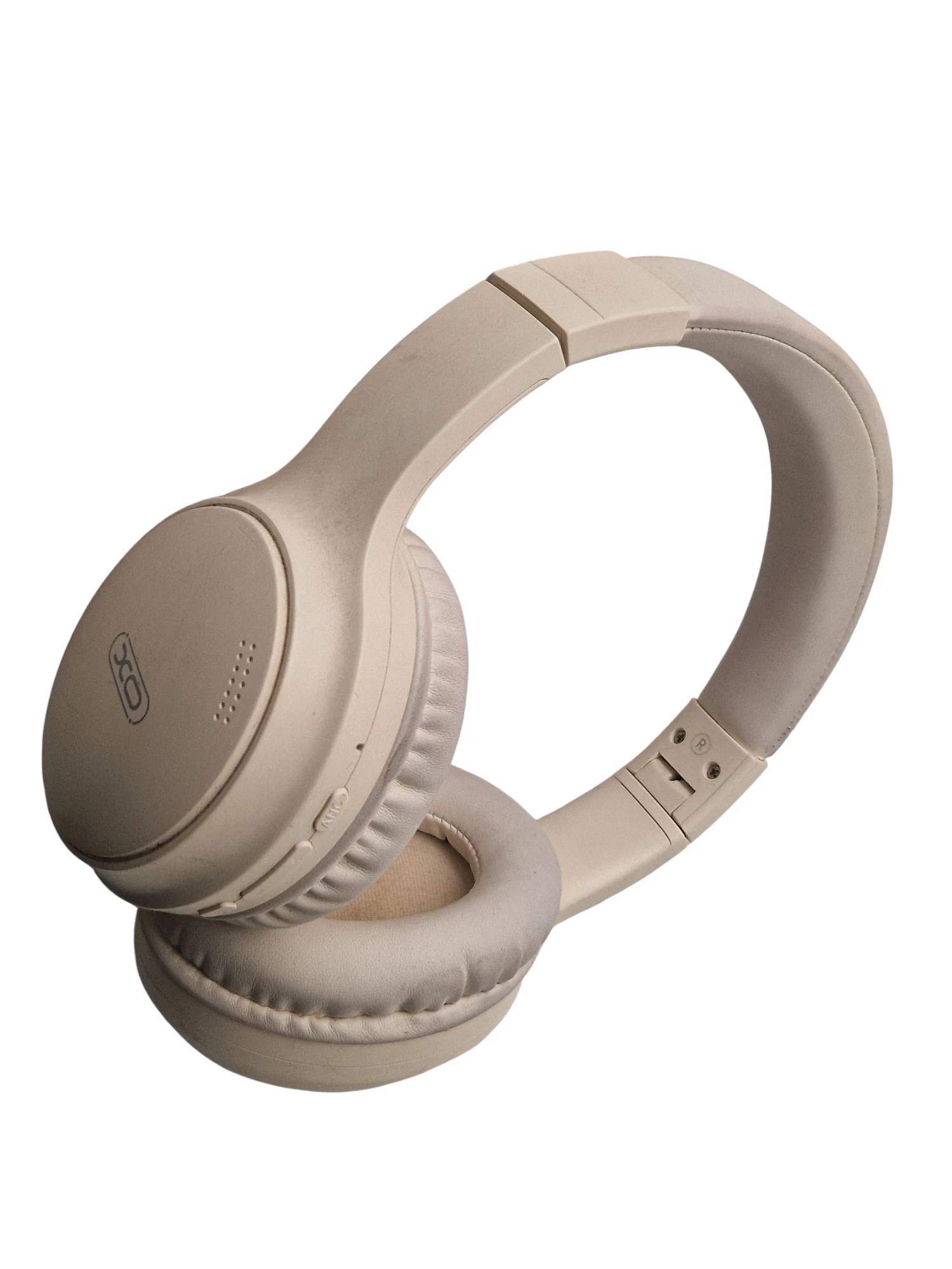 sluchawki-bezprzewodowe-nauszne-biale-stan-11323-2