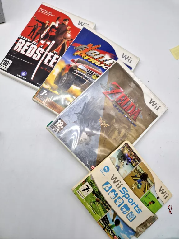 konsola-nintendo-wii-2x-kontroler-gry-podstawka-kod-producenta-rvl-001