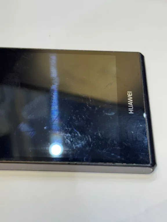 smartfon-huawei-ascend-p7-2-gb-16-gb-4g-lte-czarny-typ-202685-212929