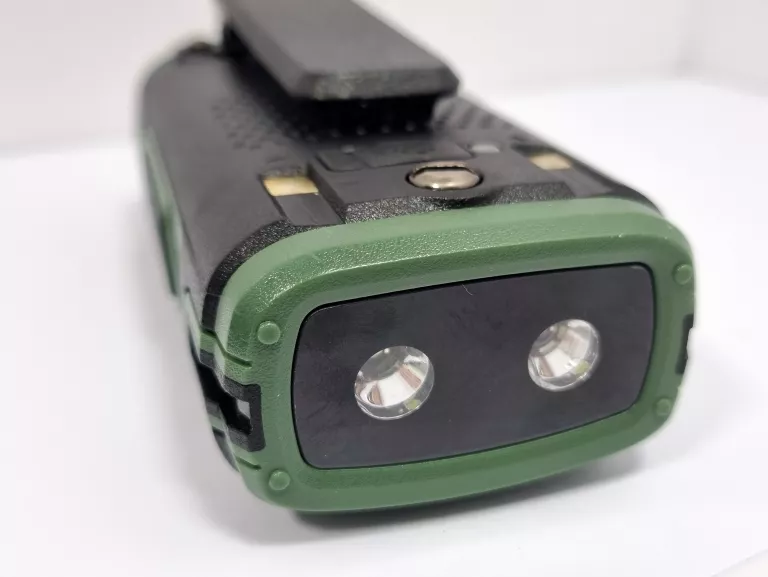 krotkofalowka-baofeng-ze-stacja-ladowania-kod-producenta-uv-5r-htq-5w