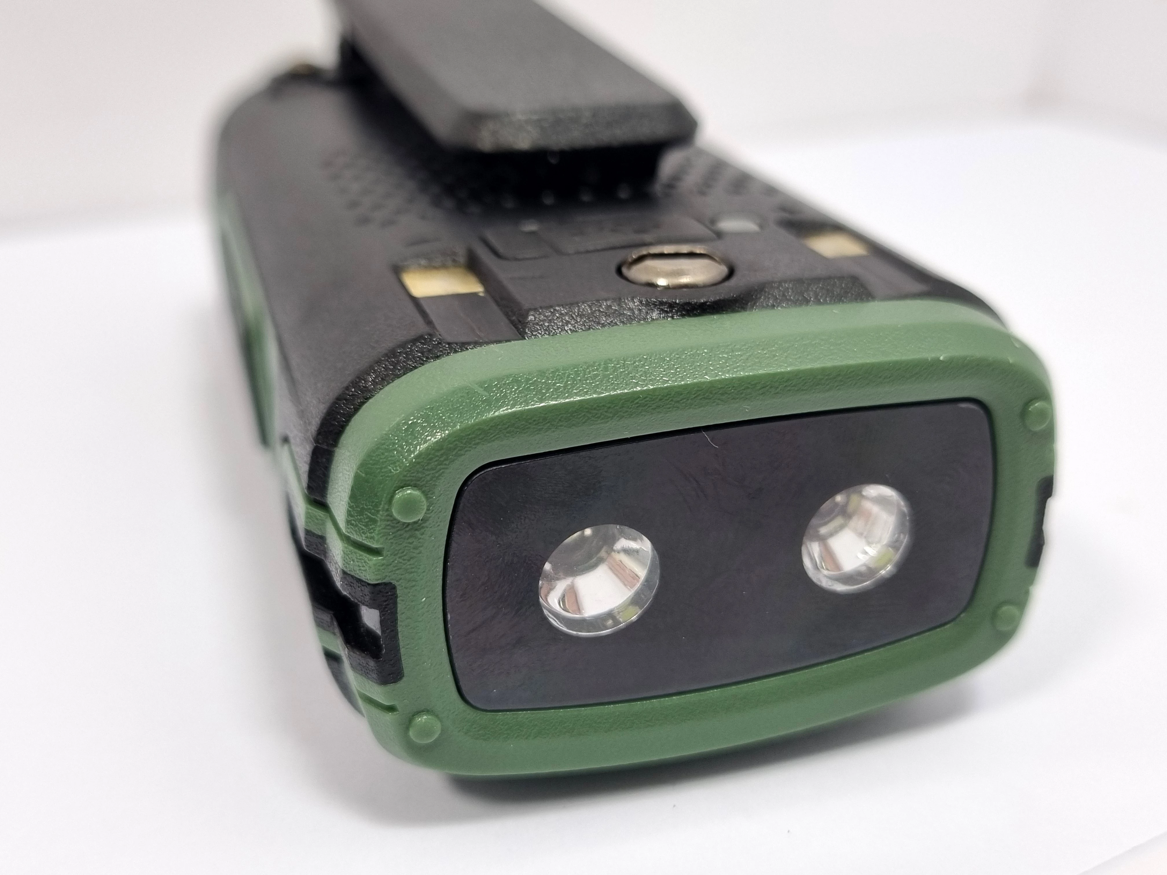 krotkofalowka-baofeng-ze-stacja-ladowania-kod-producenta-uv-5r-htq-5w