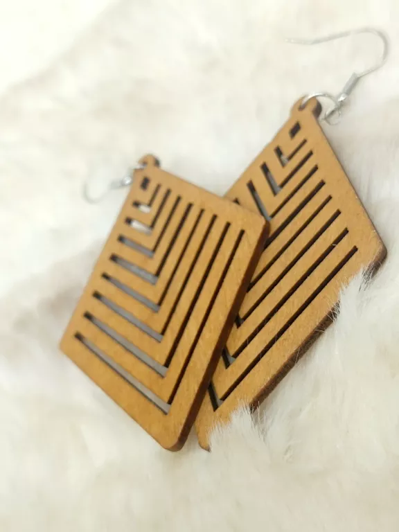 kolczyki-drewniane-vintage-leciutkie-rodzaj-2205-16