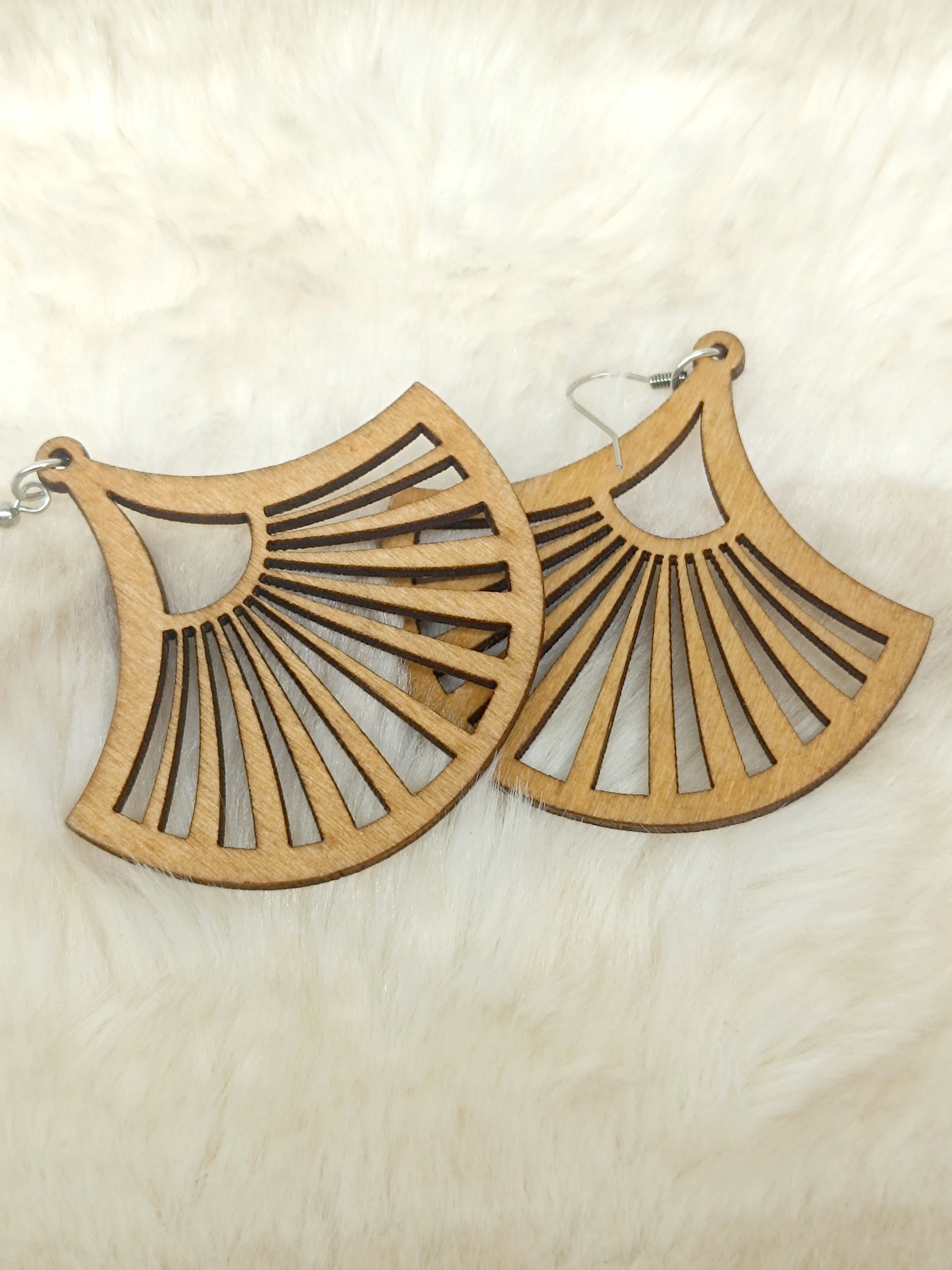 kolczyki-drewniane-vintage-leciutkie-ean-gtin-5905602532100