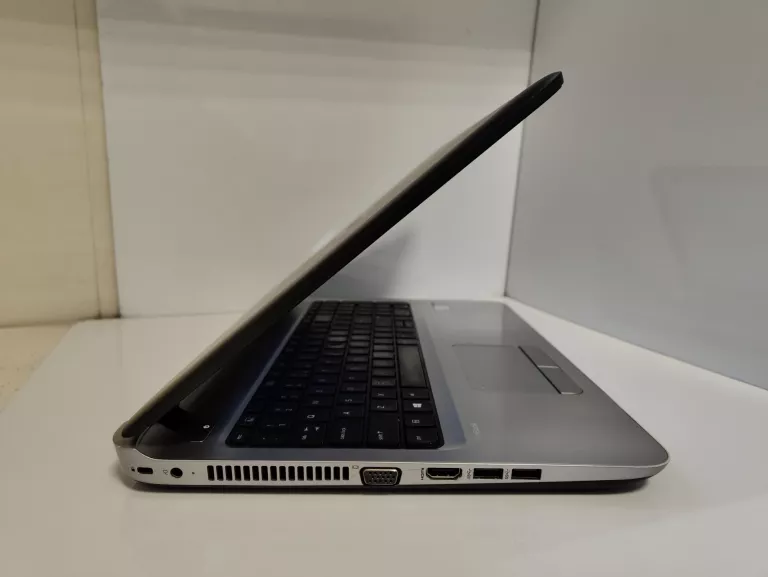 laptop-hp-probook-450-g3-156-i5-6200-12gb-ram-256ssd-win10-przekatna-ekranu-1400