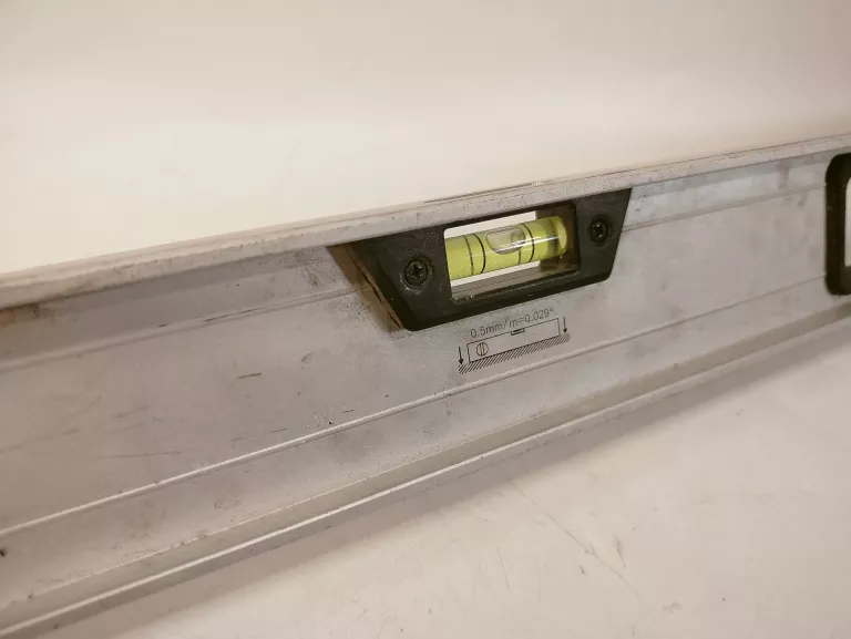 poziomica-1m-magnusson-kod-producenta-34563546