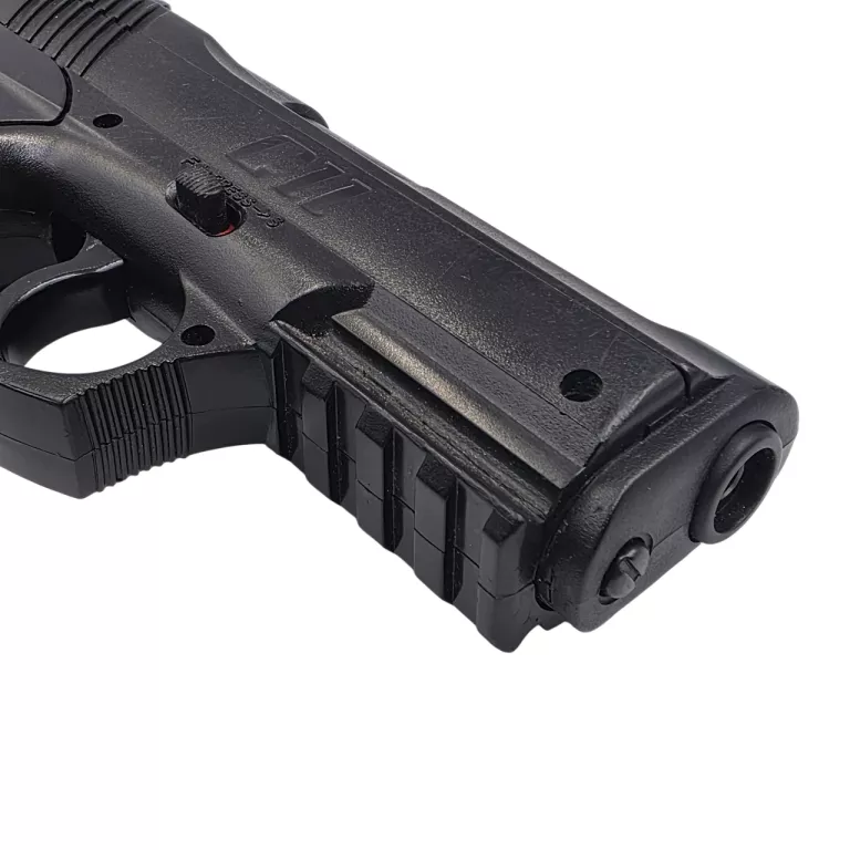 pistolet-asg-na-gaz-co2-crosman-c11-stan-11323-2