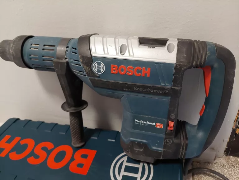 mlot-wyburzeniowy-bosch-gbh-8-45-dv-typ-uchwytu-128474-2