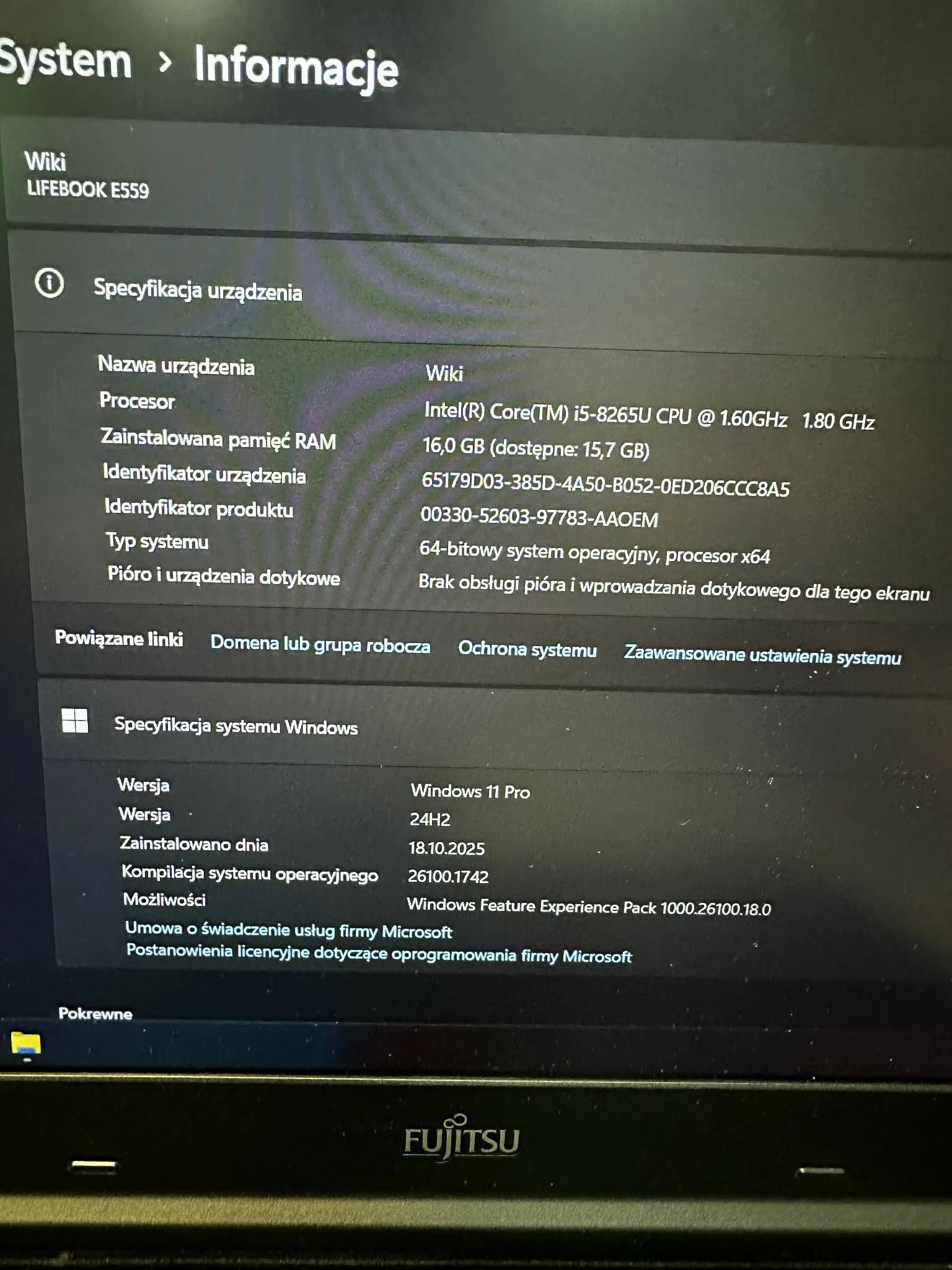laptop-fujitsu-lifebook-e-series-16512-gb-i5-win-11-pro-uhd-620-lad-rodzaj-karty-graficznej-1234-1