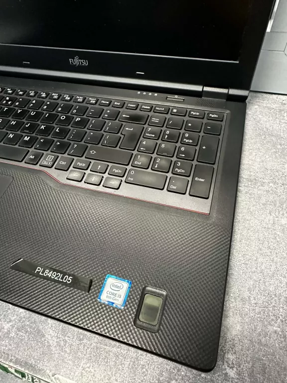 laptop-fujitsu-lifebook-e-series-16512-gb-i5-win-11-pro-uhd-620-lad-ean-gtin-611343101981