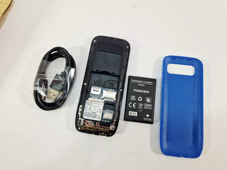 telefon-komorkowy-maxcom-classic-mm135l-dow-zak-system-operacyjny-4388-1