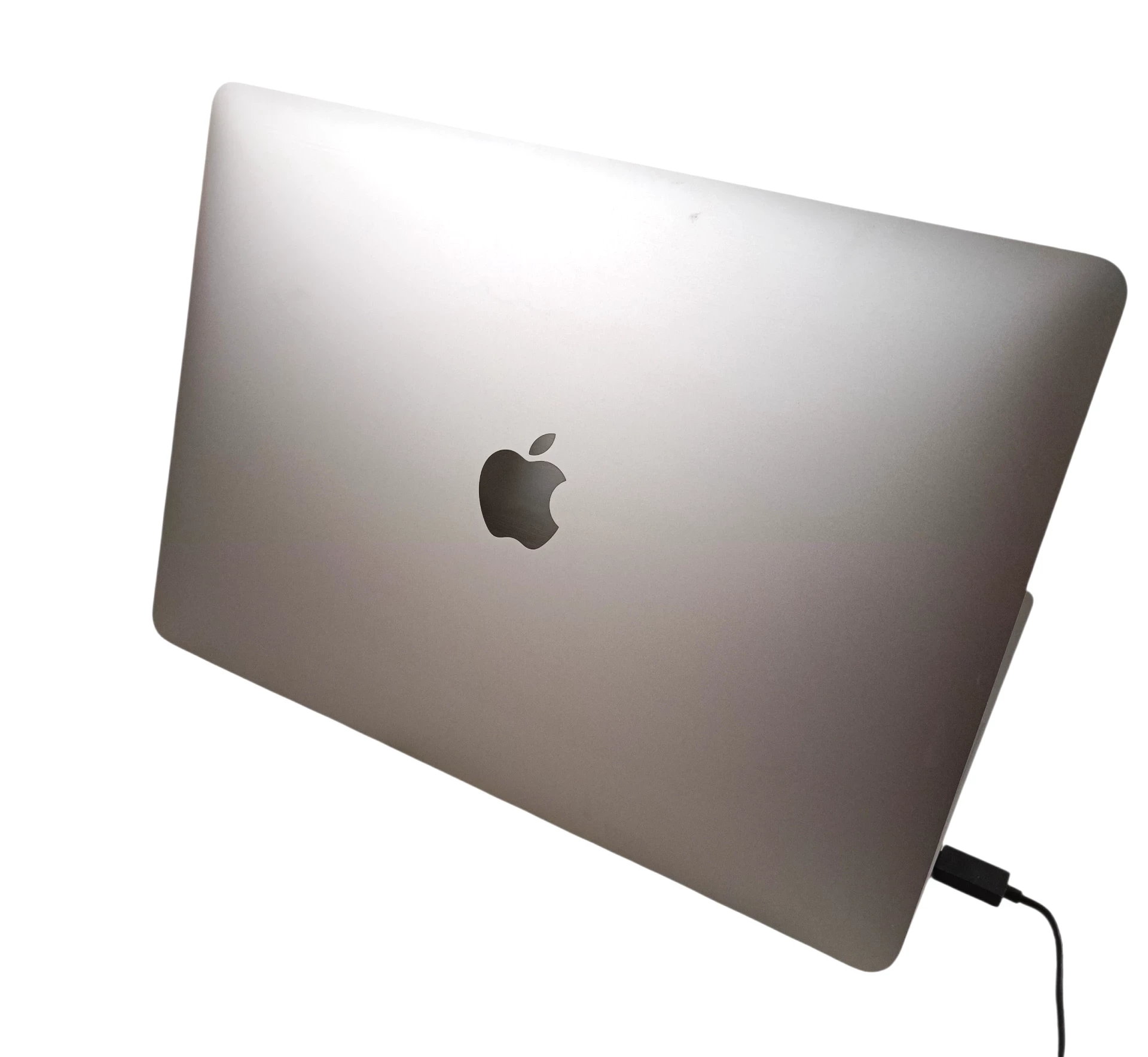 laptop-macbook-pro-apple-m1-a2338-pudelko-ladowarka-przekatna-ekranu-13