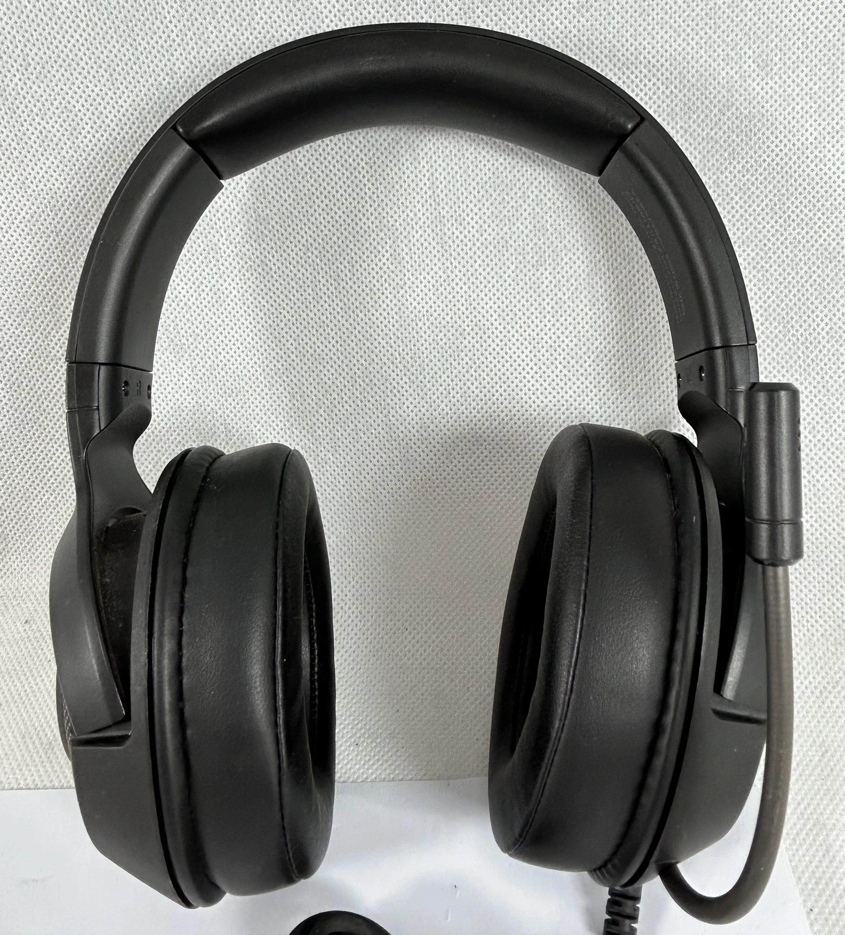 sluchawki-nauszne-razer-rz04-0289-olszewskiego-73-wroclaw