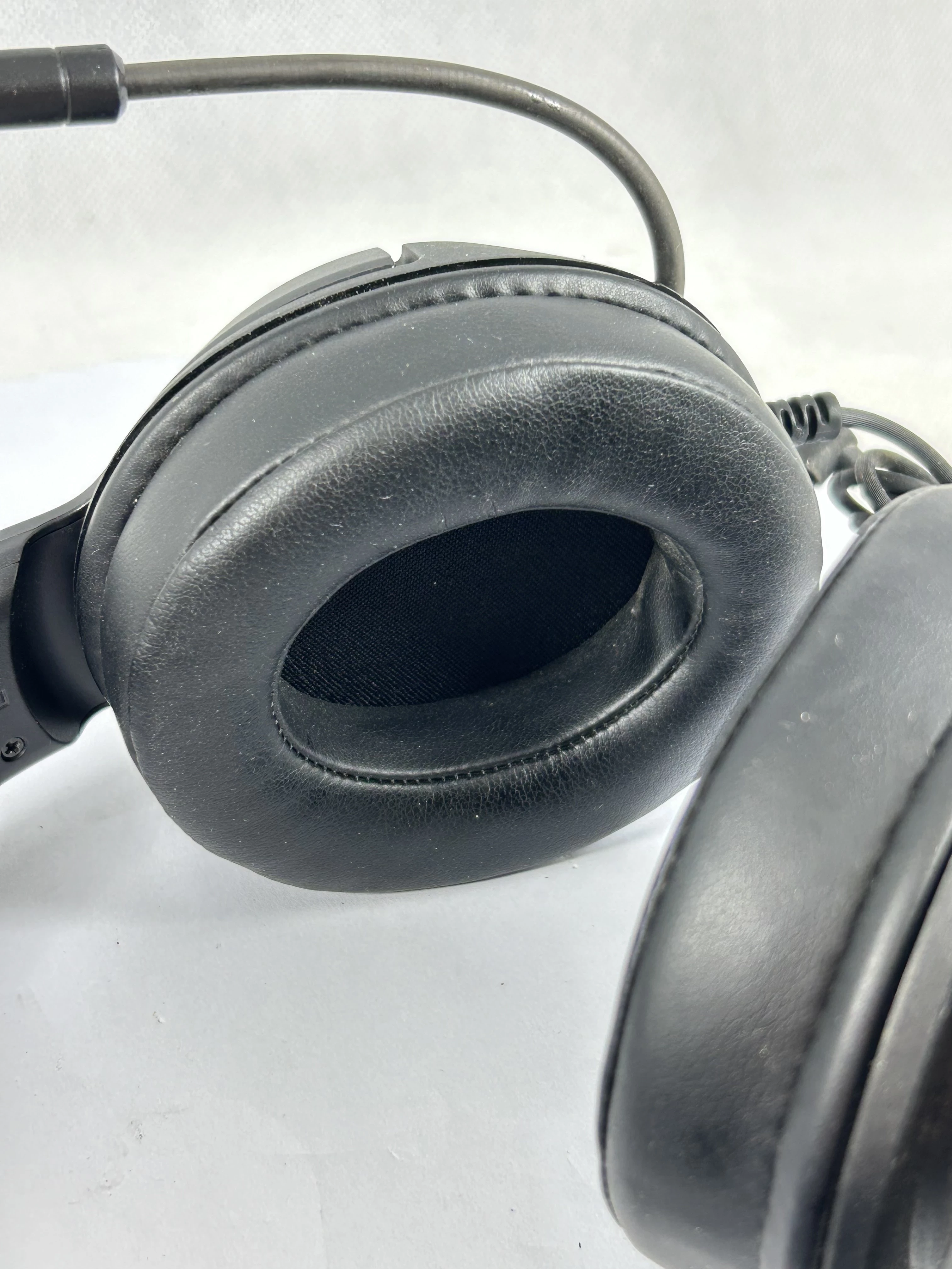 sluchawki-nauszne-razer-rz04-0289-kod-producenta-rz04-0289