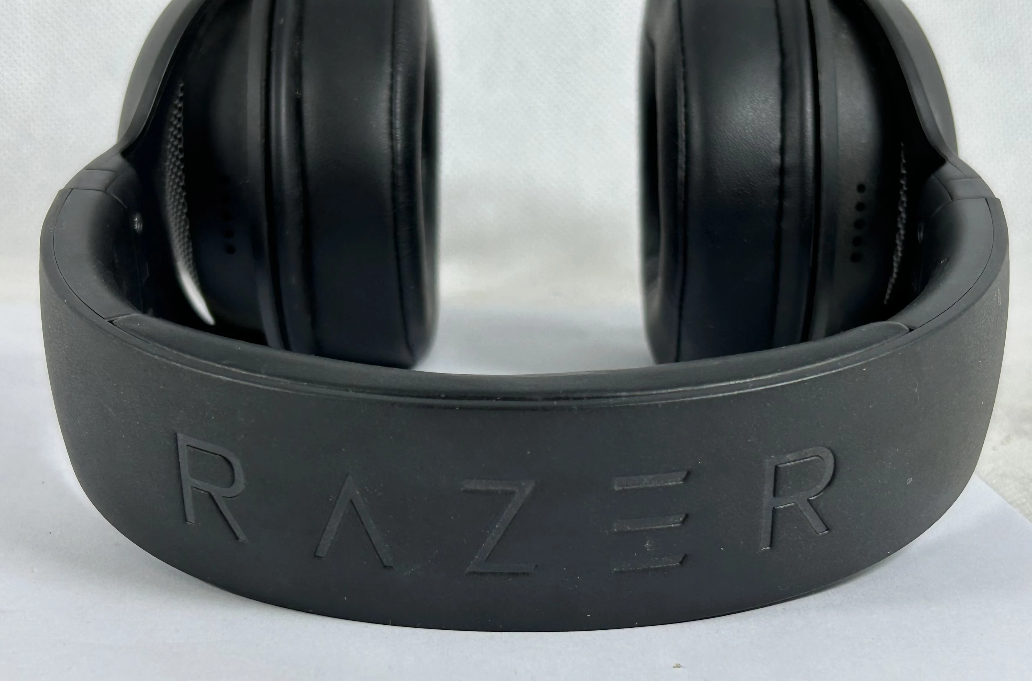 sluchawki-nauszne-razer-rz04-0289-ean-gtin-811659032867