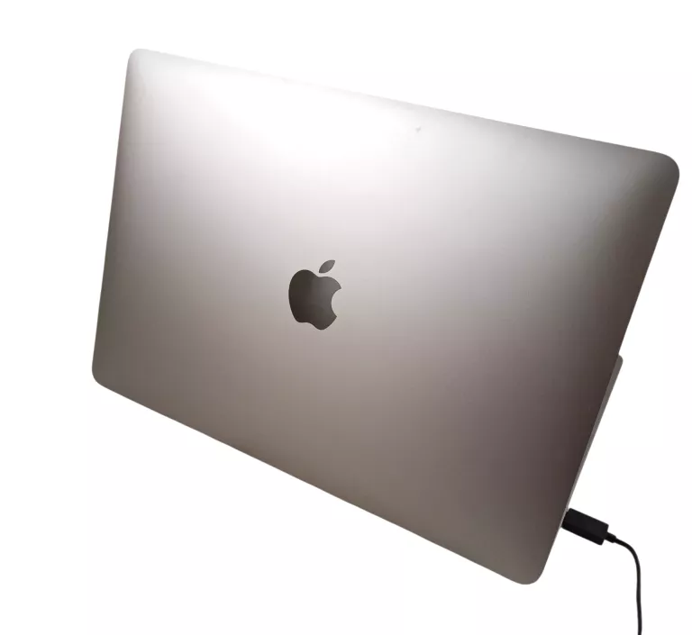 laptop-macbook-pro-apple-m1-a2338-pudelko-ladowarka-przekatna-ekranu-13