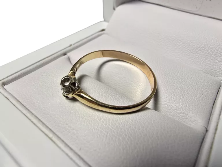 swietny-zloty-pierscionek-z-brylantem-170g-585-r19-material-15835-2