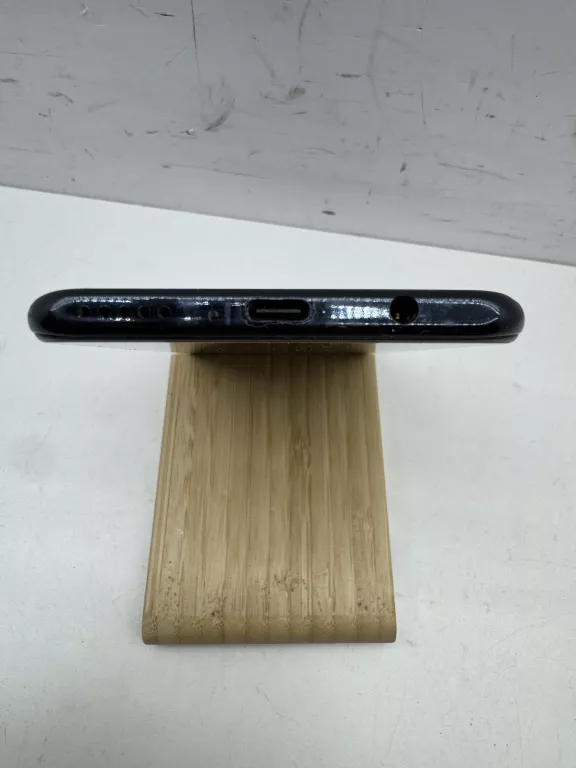 telefon-huawei-p30-lite-6gb128gb-stan-11323-2