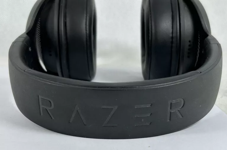 sluchawki-nauszne-razer-rz04-0289-ean-gtin-811659032867