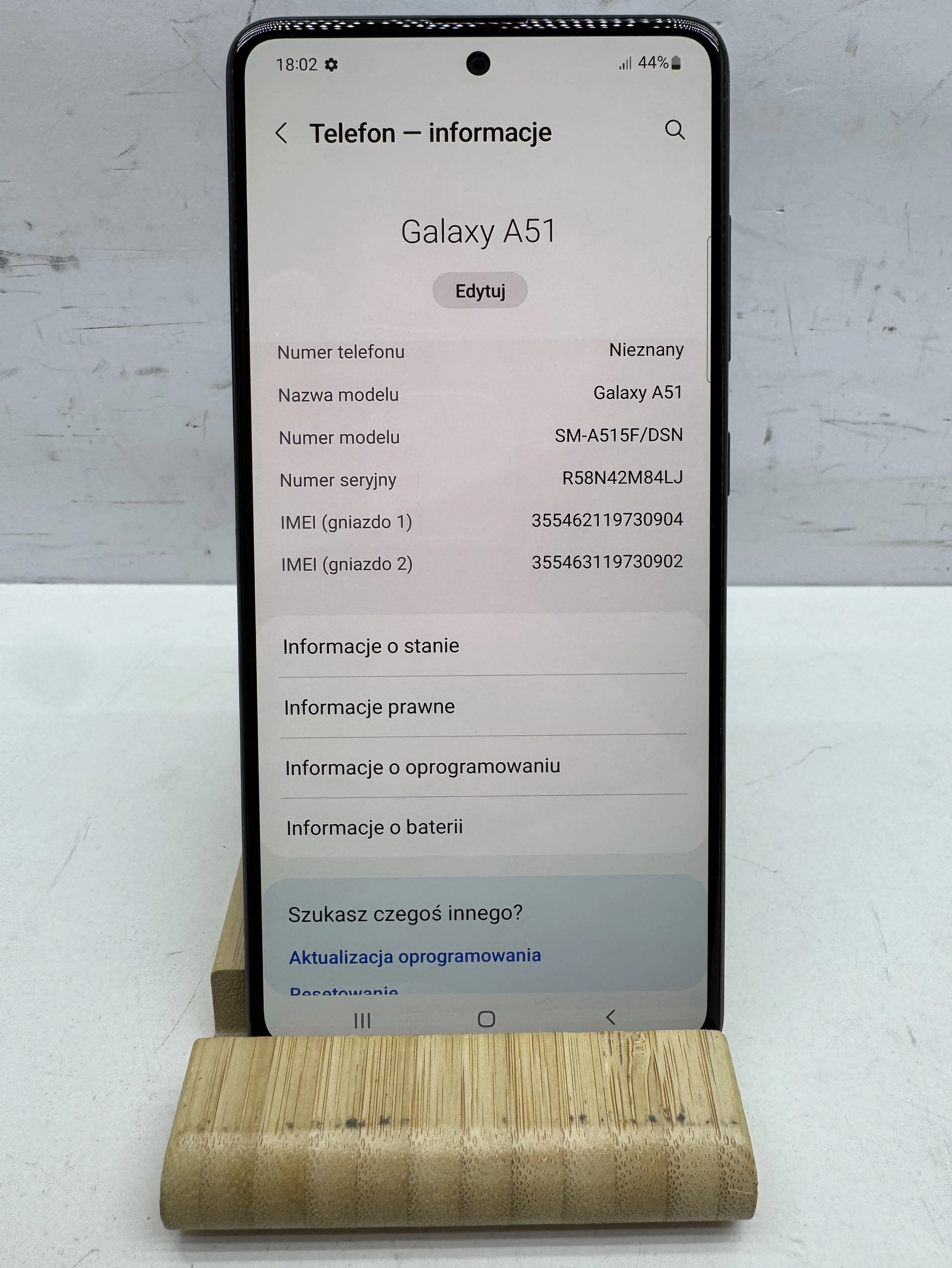 samsung-galaxy-a51-4gb128gb-przebarwienia-pojemnosc-akumulatora-4000