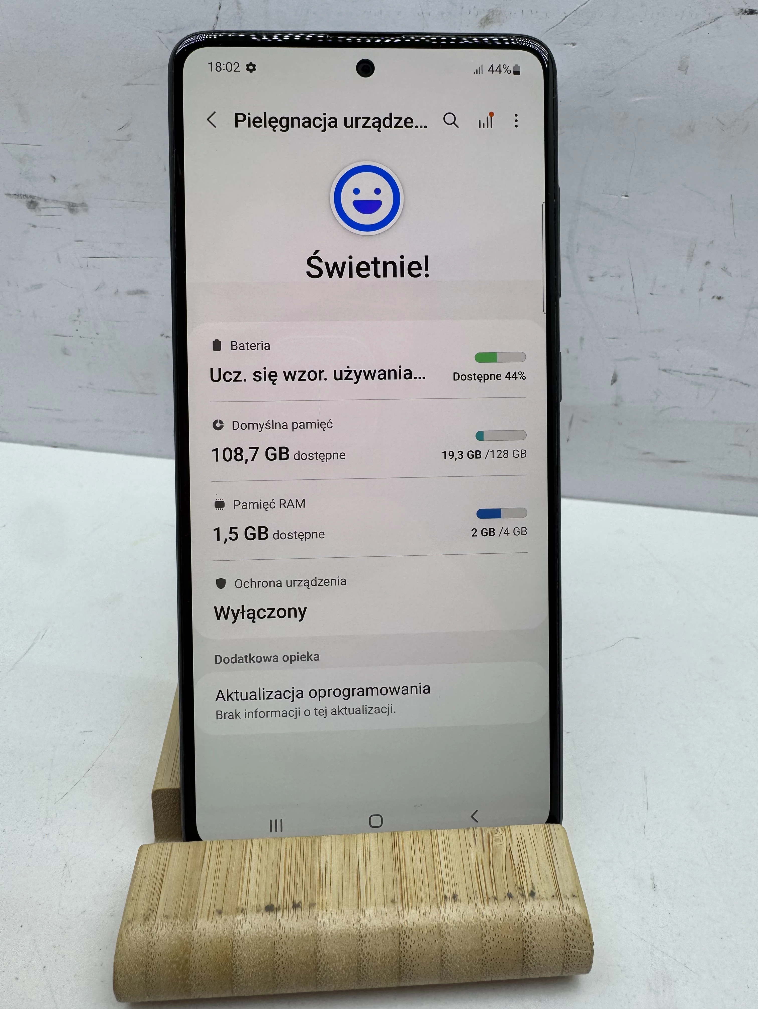 samsung-galaxy-a51-4gb128gb-przebarwienia-system-operacyjny-4388-1