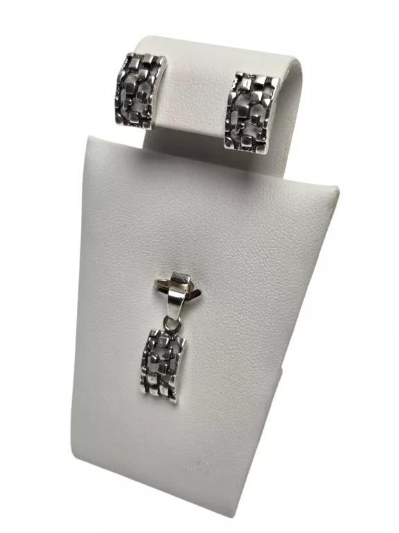 srebrny-komplet-kolczyki-sztyft-zawieszka-925p-402g-okrzei-191-pila