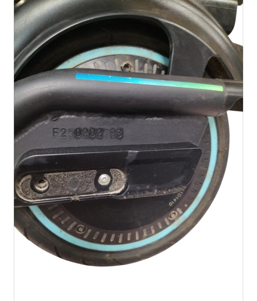 hulajnoga-elektryczna-acer-predator-es-storm-pes035-kazja-stan-11323-2