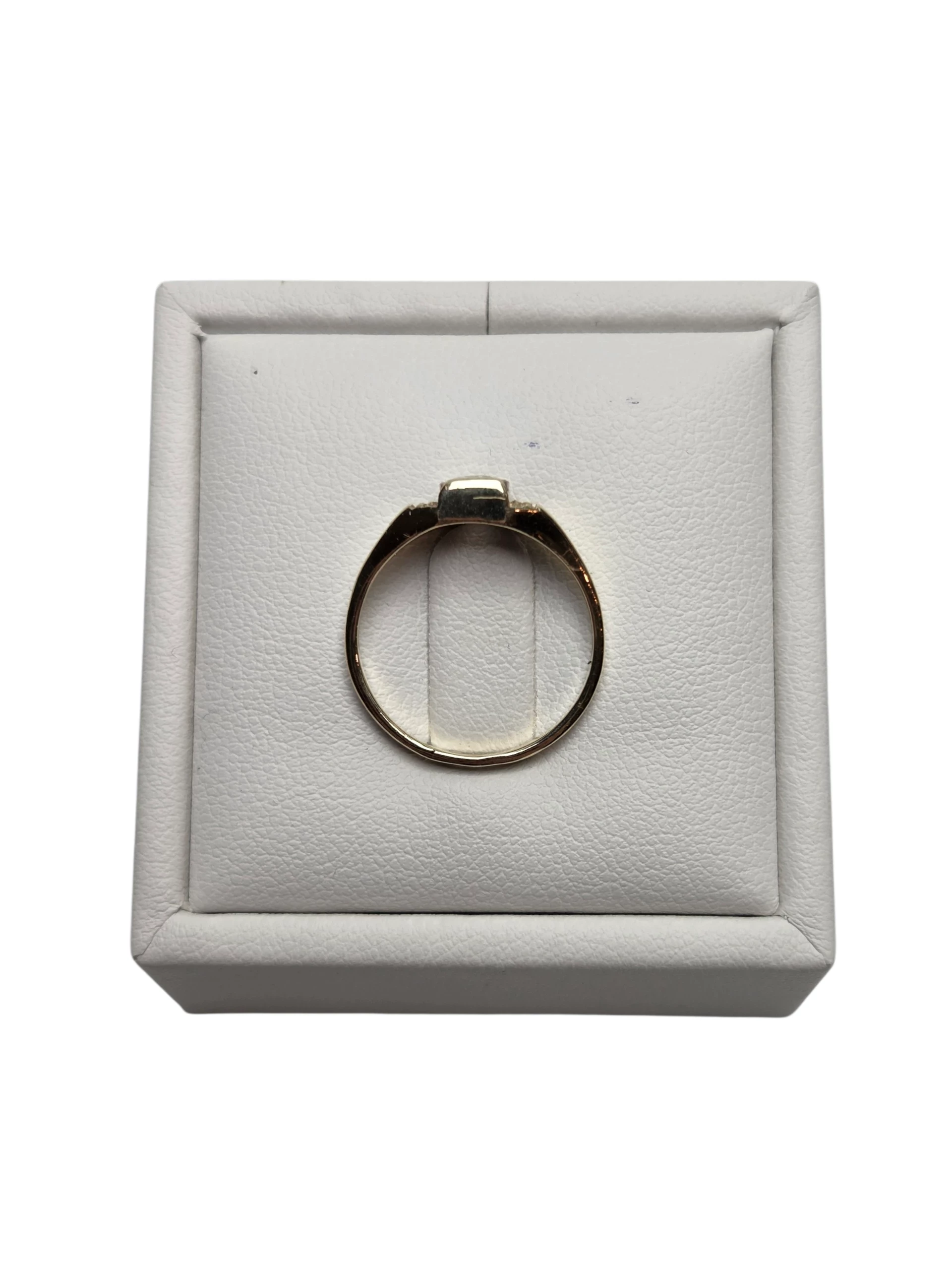 piekny-zloty-pierscionek-z-cyrkoniami-333p-12r-215g-rozmiarsrednica-wew-mm-372-12