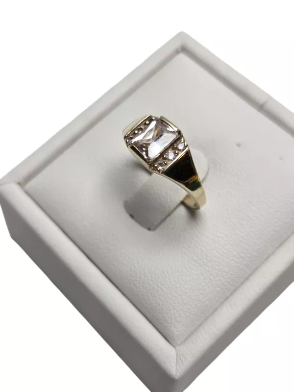 piekny-zloty-pierscionek-z-cyrkoniami-333p-12r-215g-rodzaj-2205-2