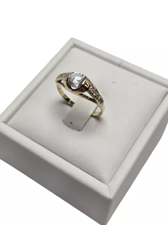 piekny-zloty-pierscionek-z-cyrkoniami-333p-13r-184g-okrzei-191-pila