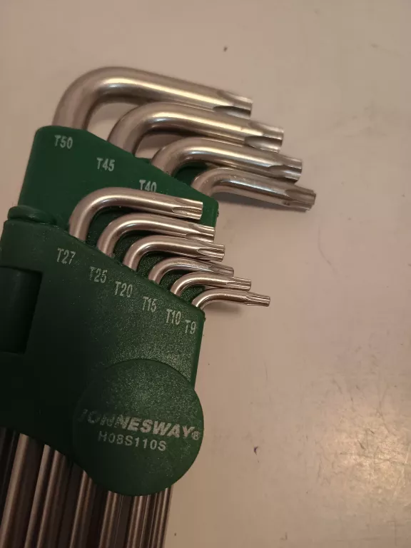klucze-torx-b-dlugie-z-otworem-h08s110s-jonnesway-stan-11323-2