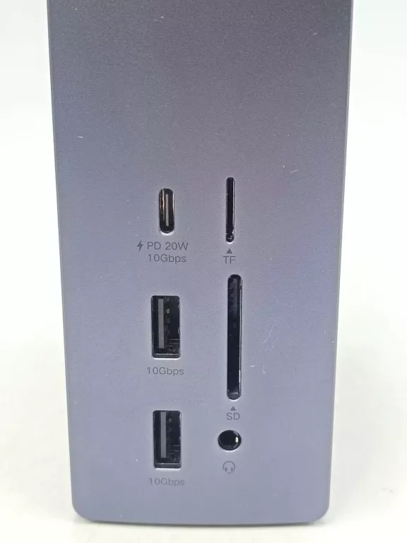 stacja-dokujaca-thunderbolt-ugreen-u710-stan-11323-2