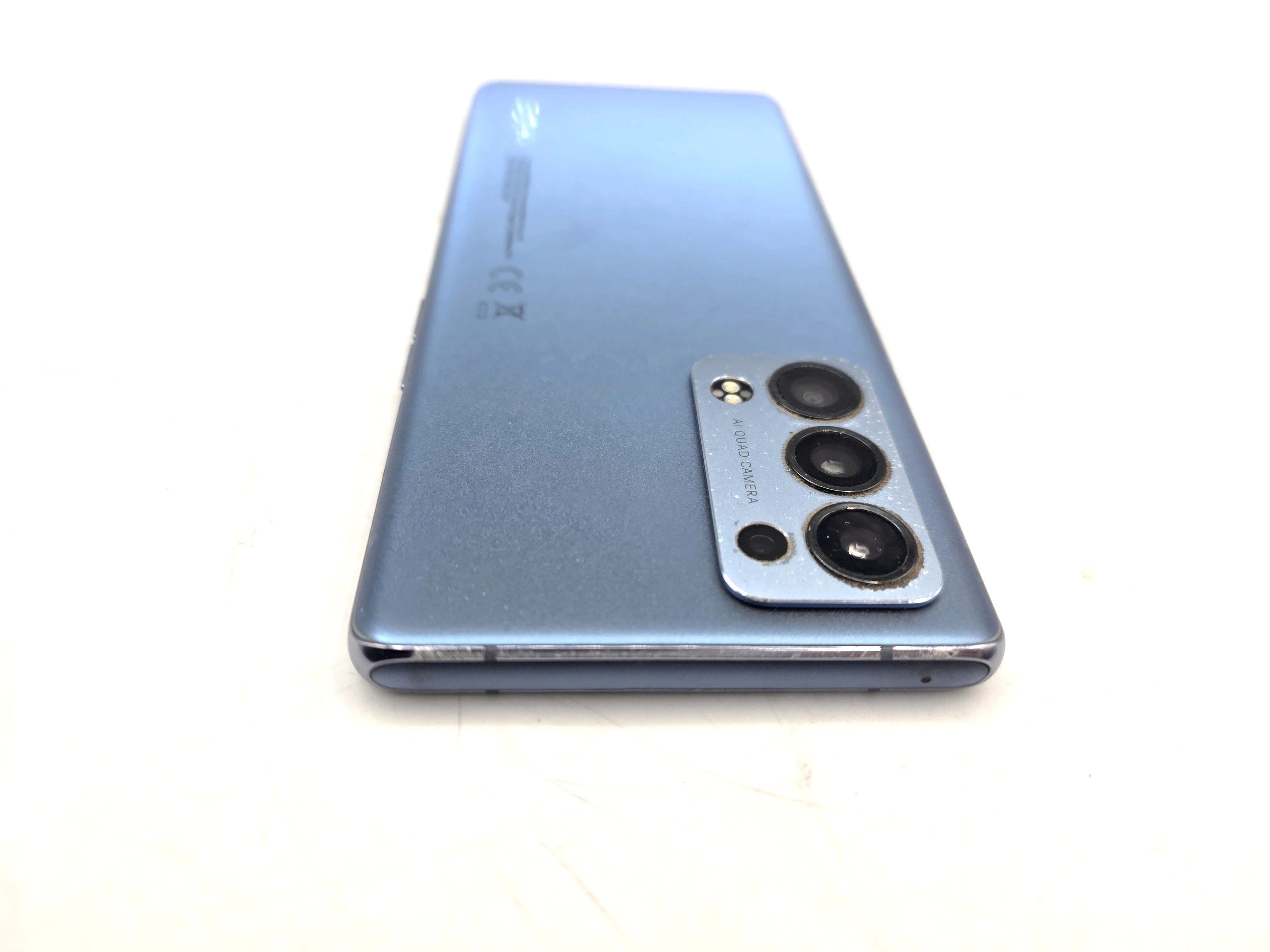 telefon-oppo-reno-6-pro-5g-256gb-pojemnosc-akumulatora-4500