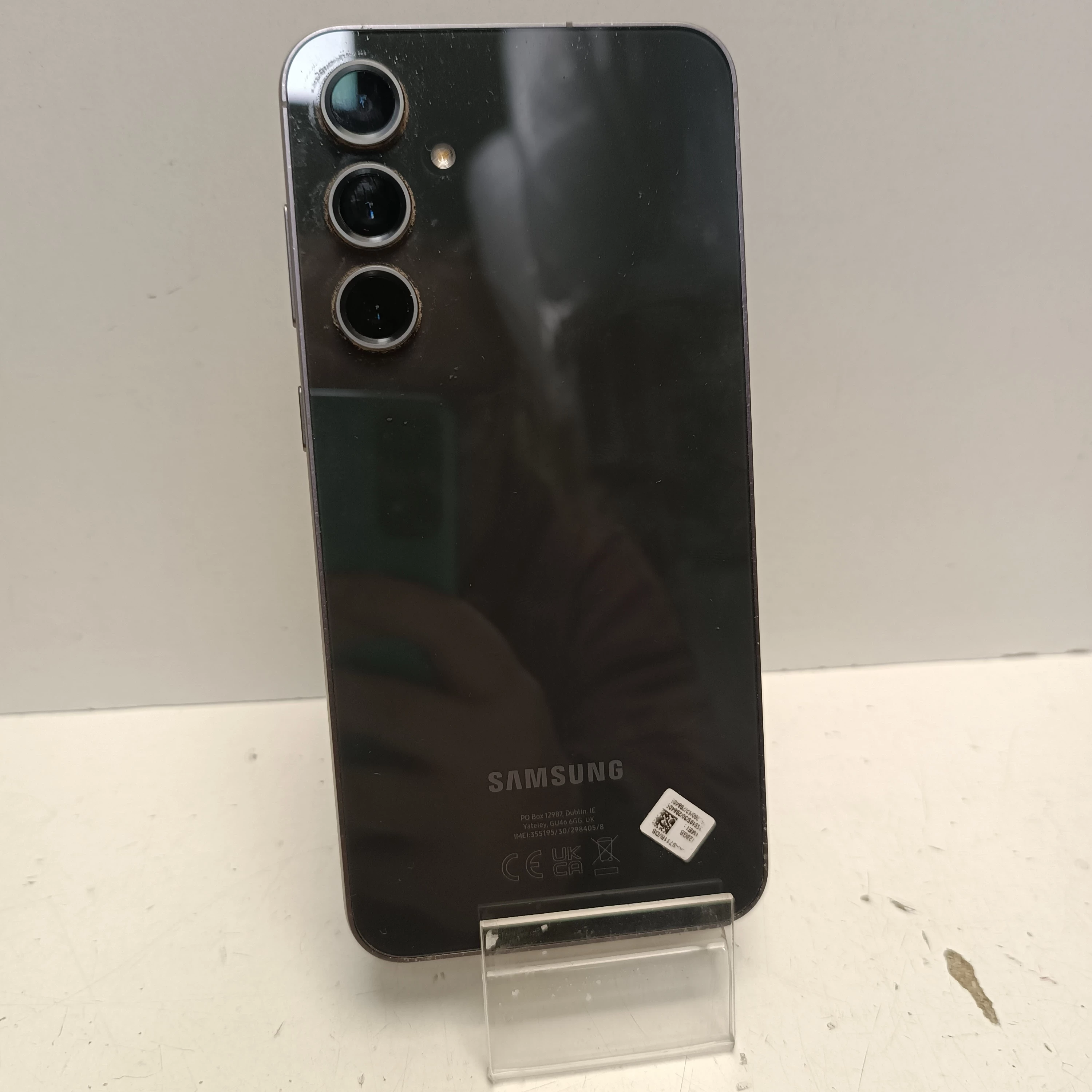 telefon-samsung-galaxy-s23-fe-8128gb-system-operacyjny-4388-1