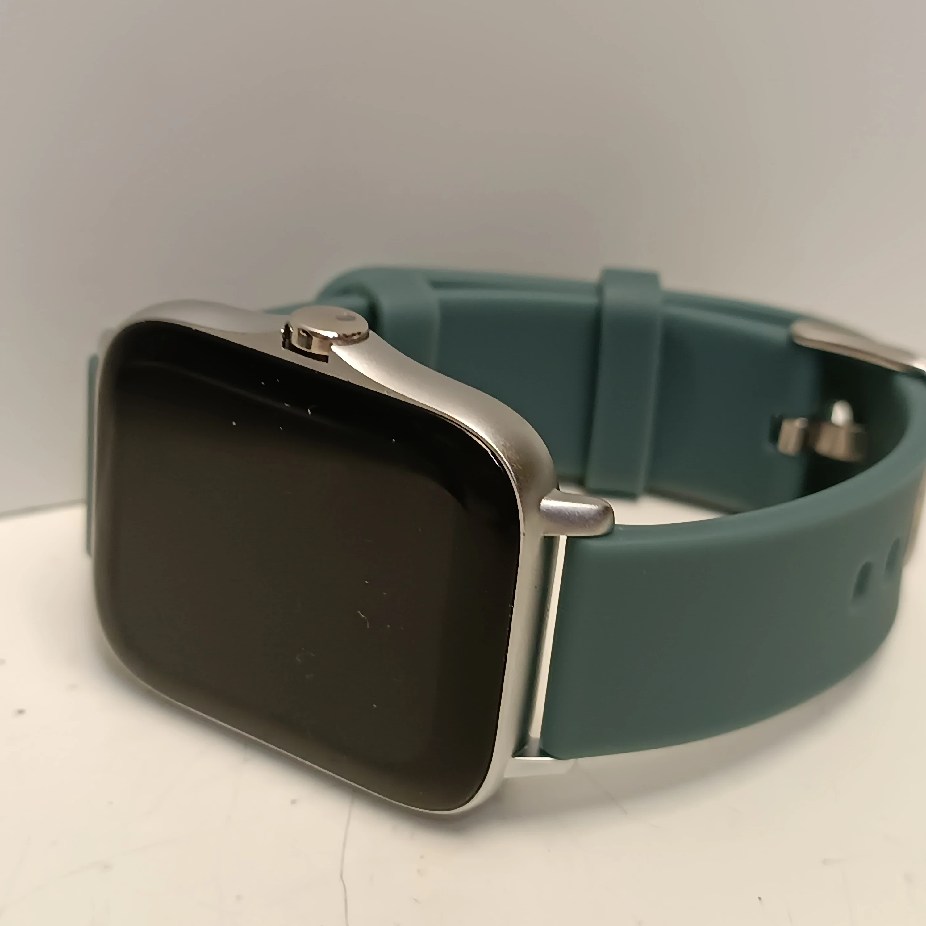 maxcom-aurum-pro-stan-11323-2