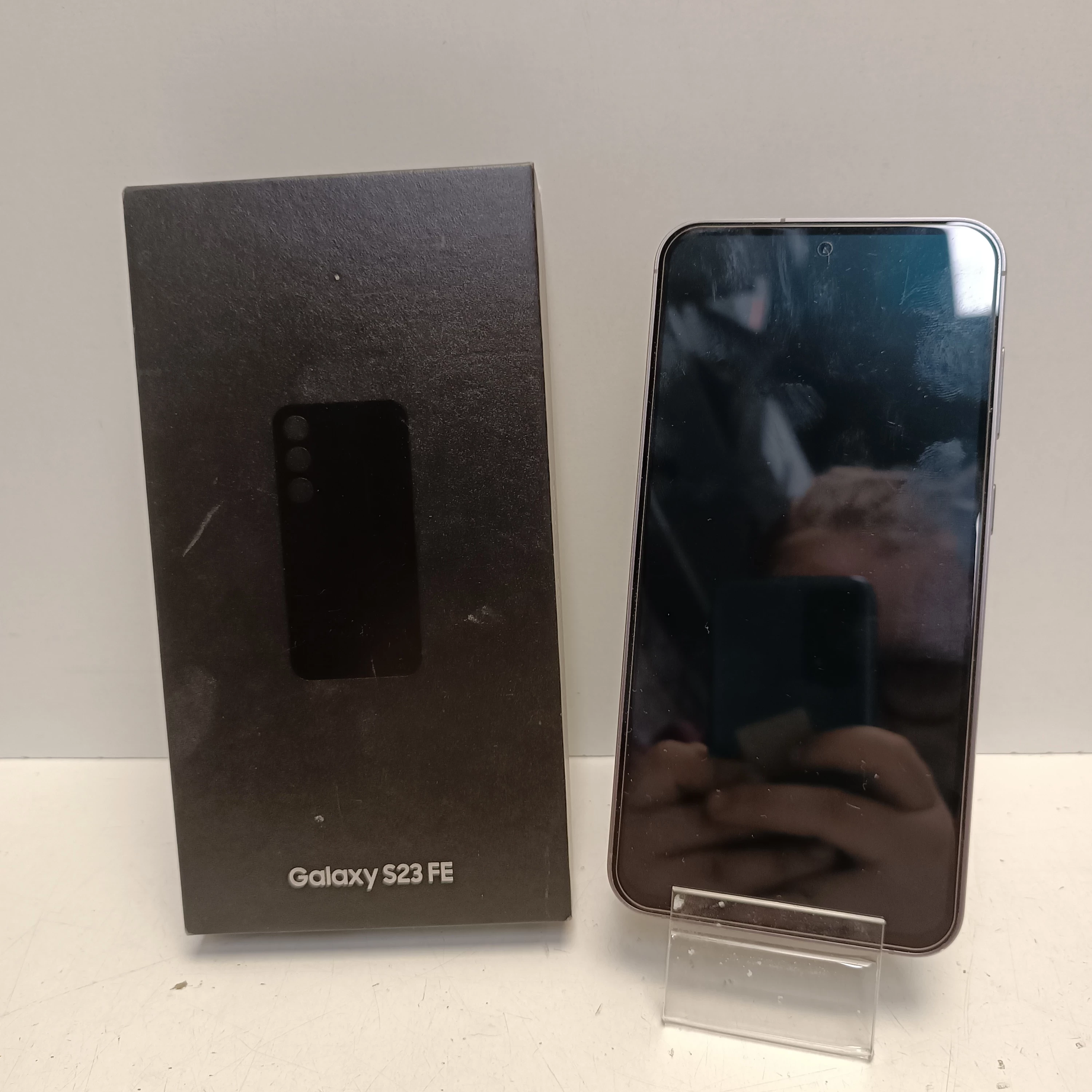 telefon-samsung-galaxy-s23-fe-8128gb-osiedle-teatralne-3u15-krakow