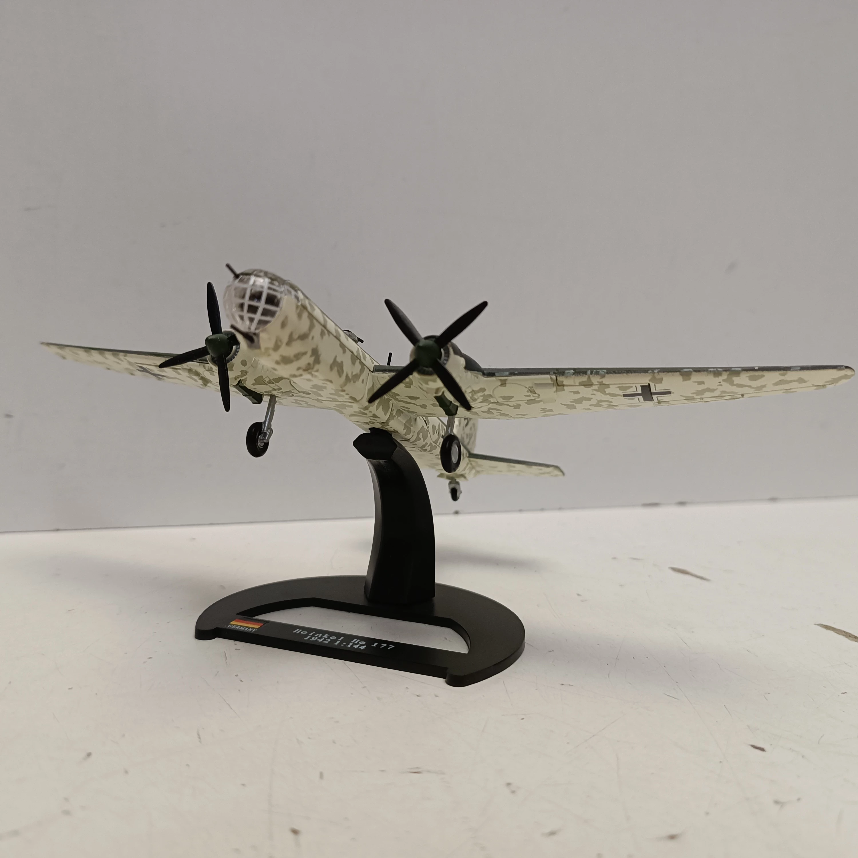 atorse-1144-diecast-warplane-germany-heinkel-he-177-1942-helicopter-milit-skala-250376-1887474