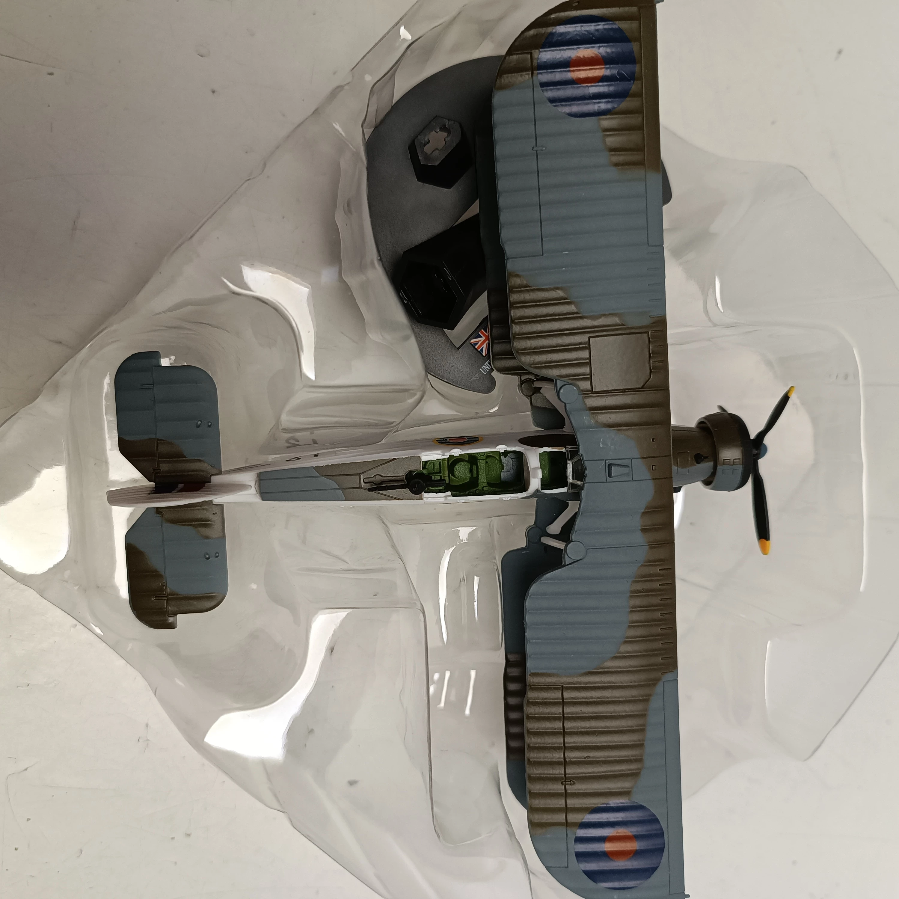 172-diecast-military-model-fairey-swordfish-biplane-torpedo-bomber-aircra-model-172-diecast-military-model-fairey-swordfish-bipla