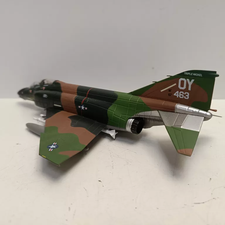 f-4d-phantom-ii-usaf-vietnam-1972-altaya-172-metal-model-f-4d-phantom-ii-usaf-vietnam-1972-altaya-172-me