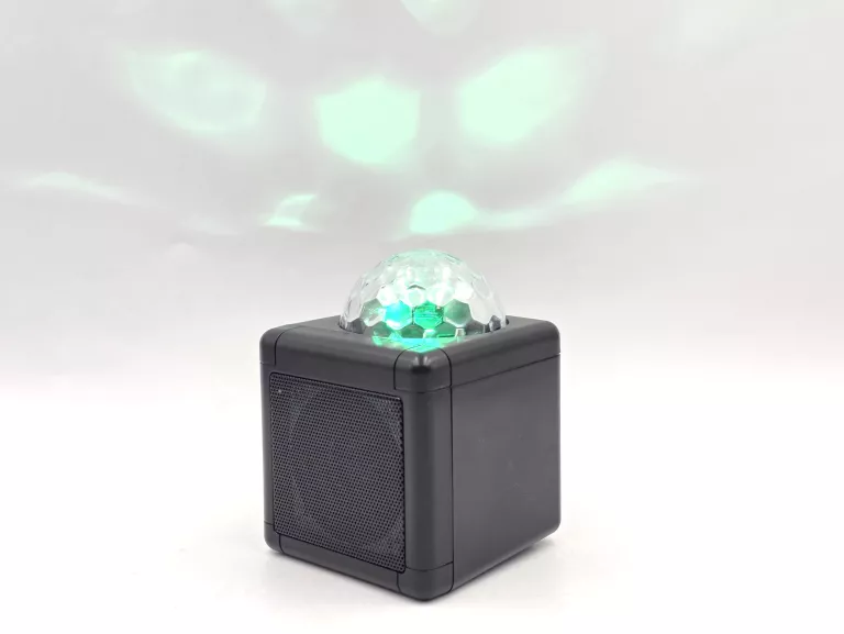 glosnik-bluetooth-z-imprezowym-swiatlem-rgb-3w-usb-c-stan-11323-2