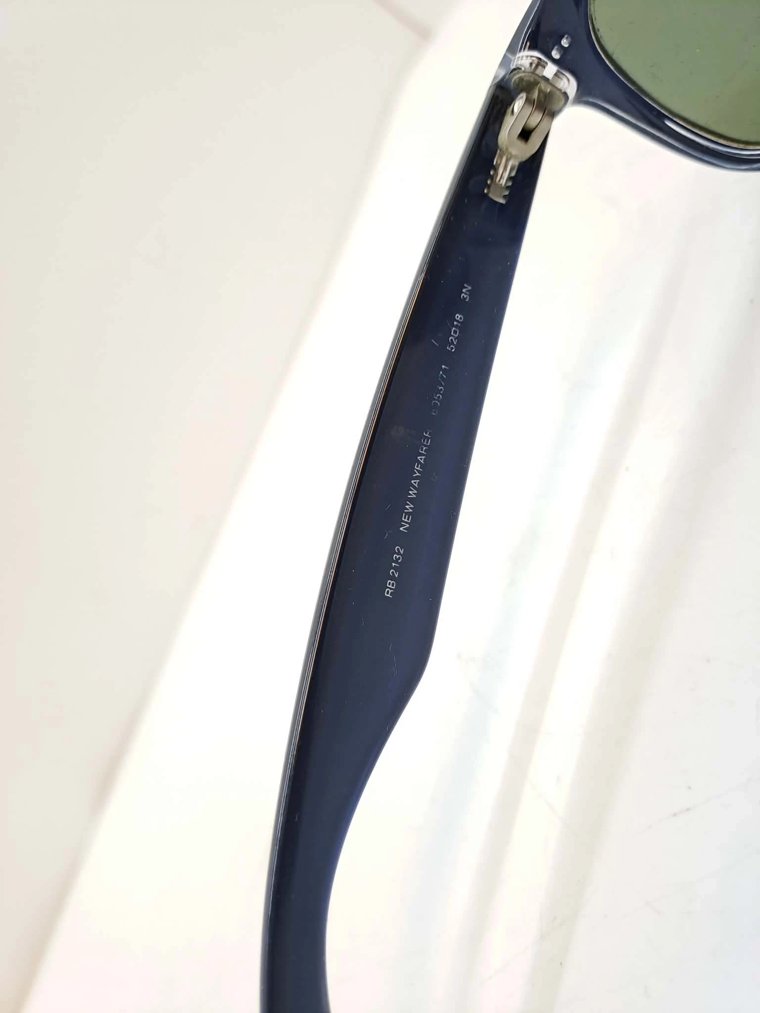 okulary-przeciwsloneczne-rayban-rb2132etui-kod-producenta-00200101937933